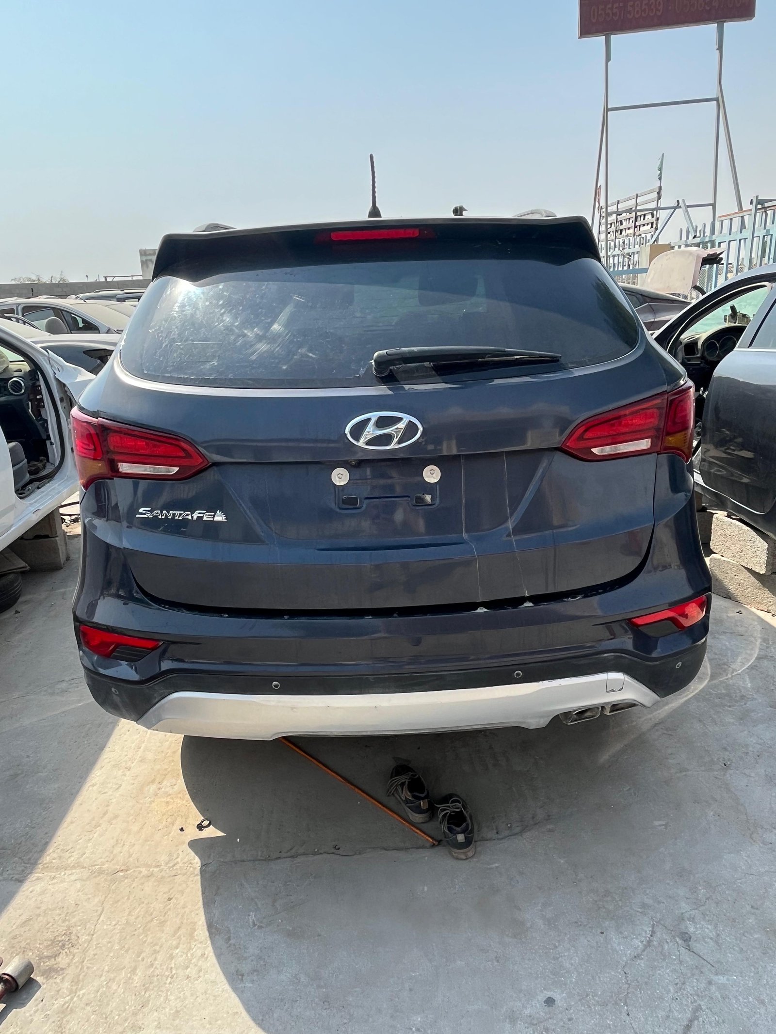 فلنجة أمامية (يسار)