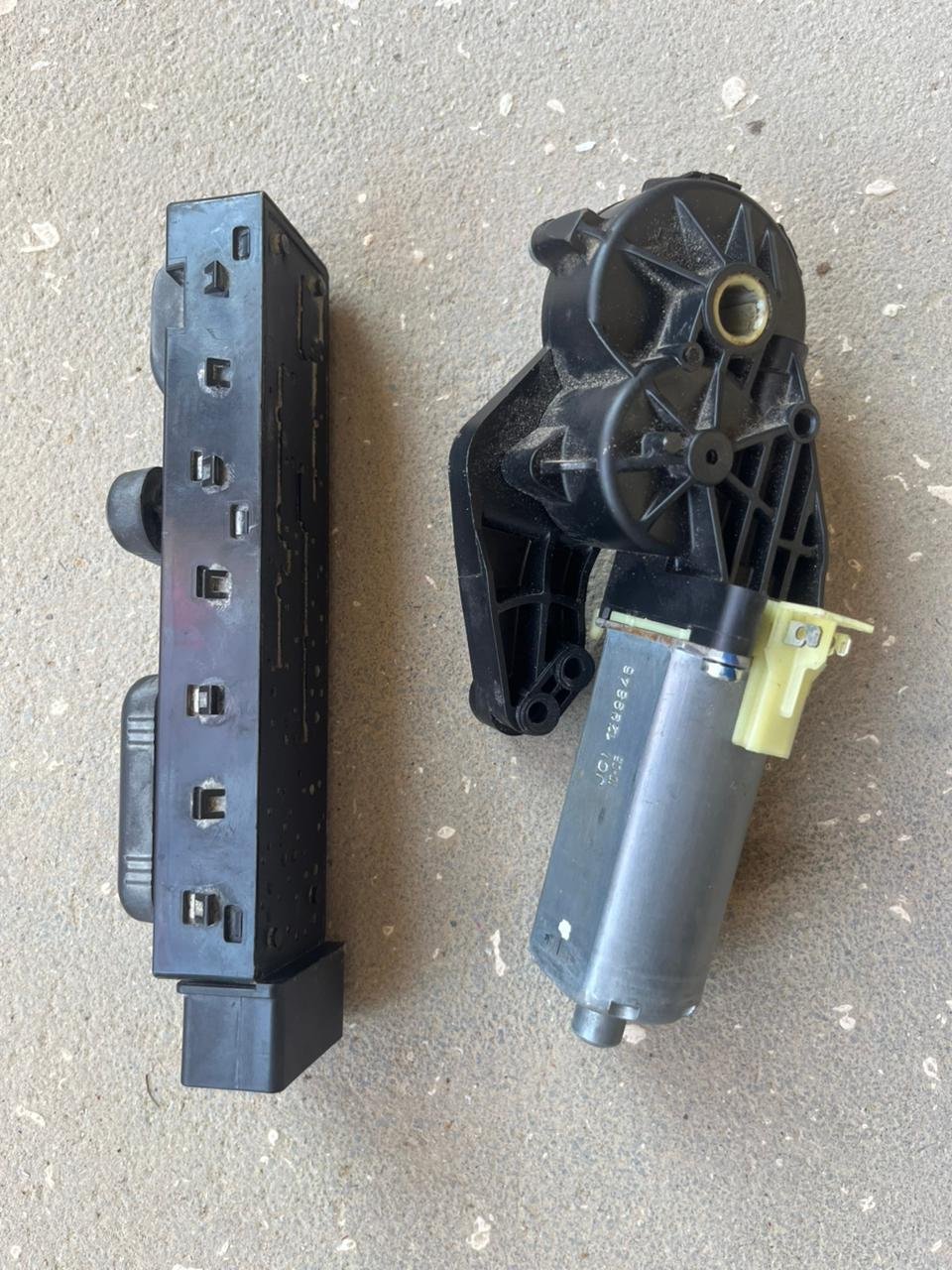 كليبر أمامي (يسار)